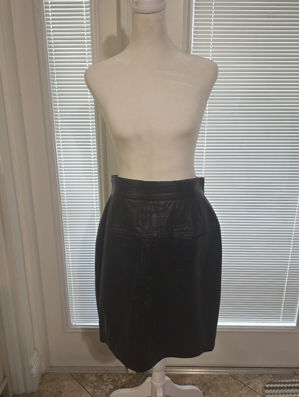 VTG Ann Tjian for Kenar Black Leather Pencil Skirt High Waisted Size 12